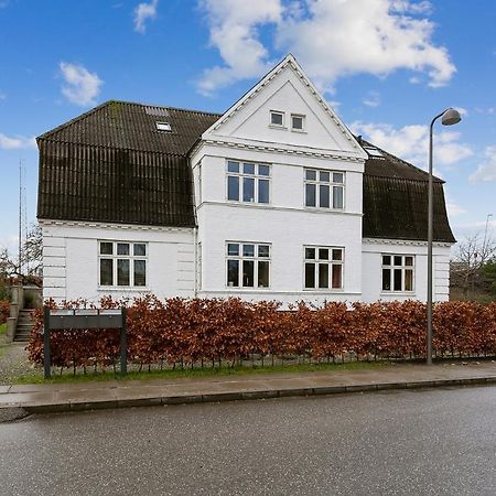 Aday - Apartment Suite Aalborg Center Bagian luar foto
